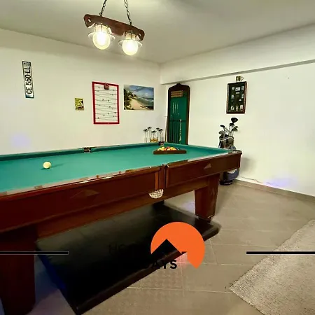 #343 With Pool & Jacuzzi By Holidays * 阿尔布费拉