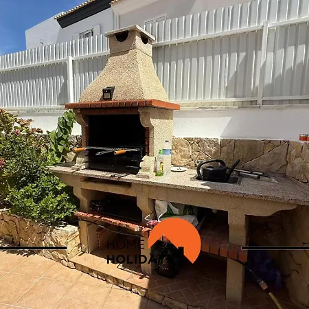 #343 With Pool & Jacuzzi By Holidays